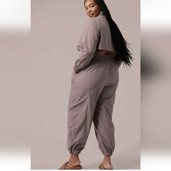 New Athleta x Alicia Keys brown Jumpsuit Open Back Utility snap front Plus Sz 22 - Picture 3 of 16